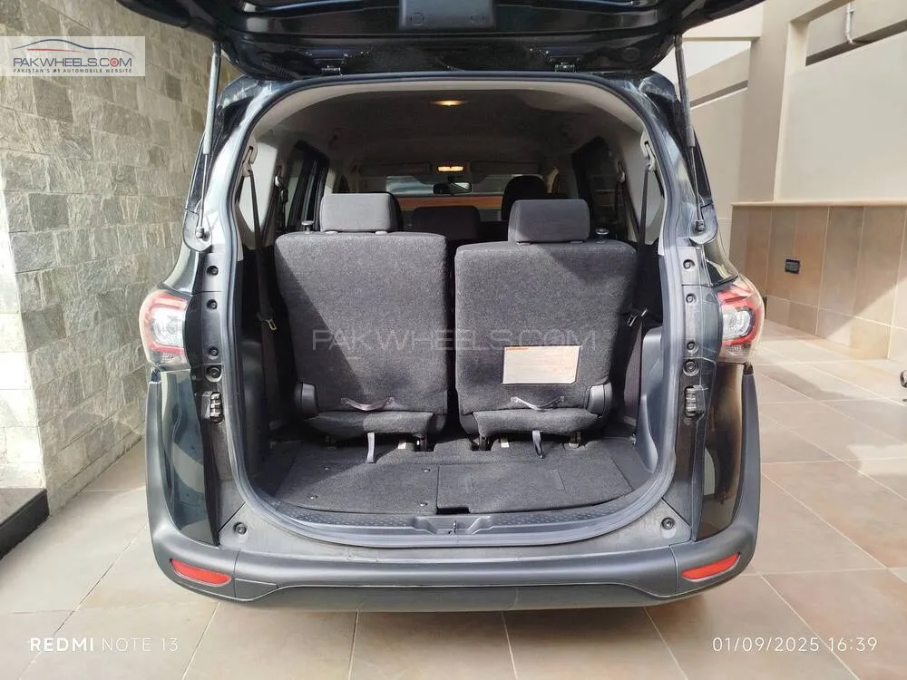 Toyota Sienta 2019 for Sale in Karachi Toyota Sienta 2019 for Sale in Karachi Image-8