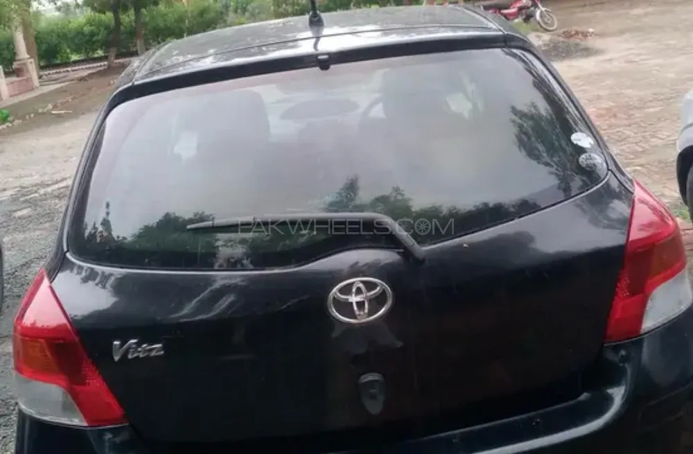 Toyota Vitz 2007 for Sale in Faisalabad Image-1