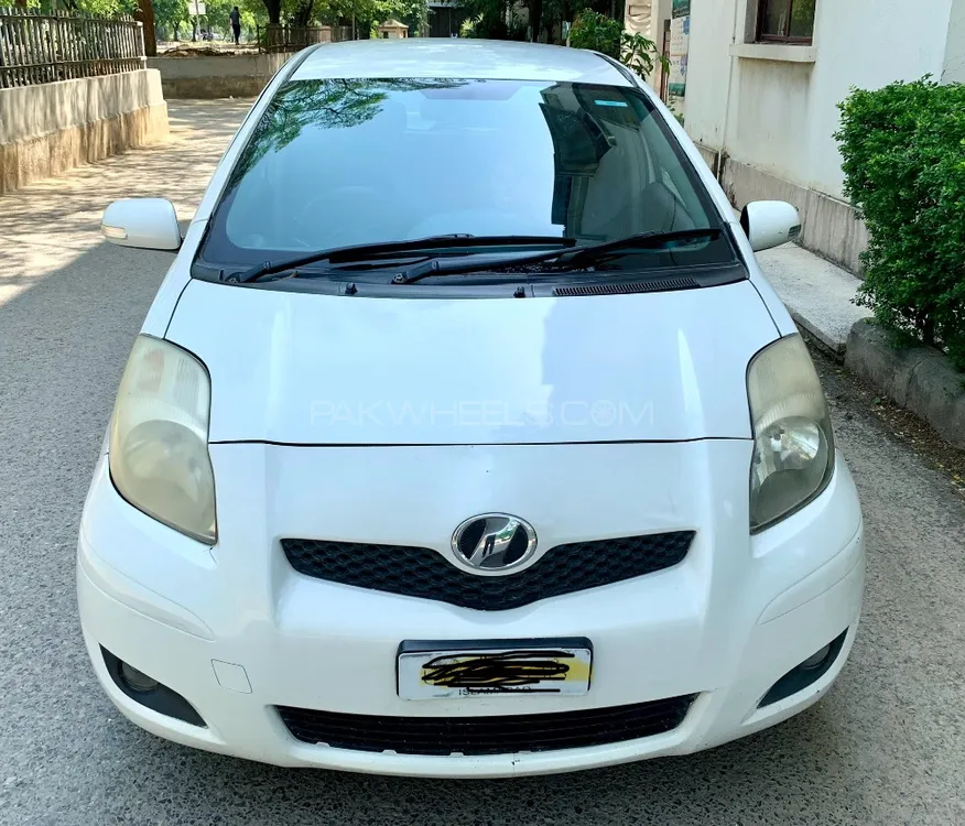 Toyota Vitz 2008 for Sale in Islamabad Image-1