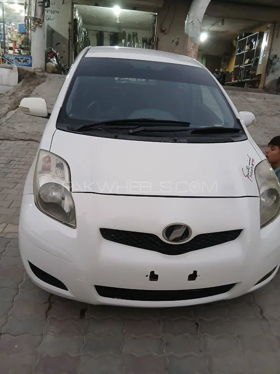 Toyota Vitz 2008 for Sale in Quetta Image-1