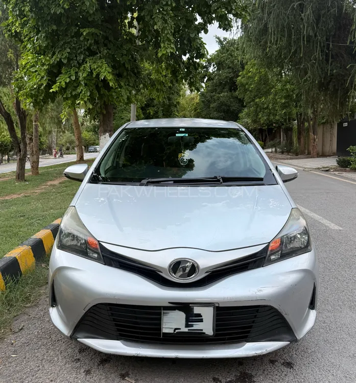 Toyota Vitz 2014 for Sale in Rawalpindi Image-1