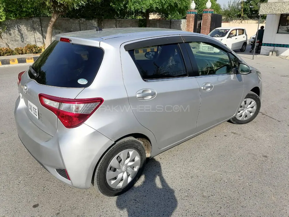 Toyota Vitz 2017 for Sale in Rawalpindi Image-1