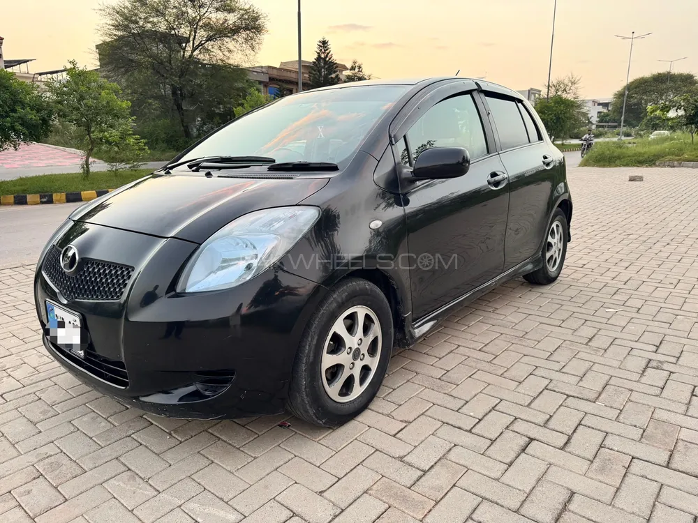 Toyota Vitz 2008 for Sale in Islamabad Image-1