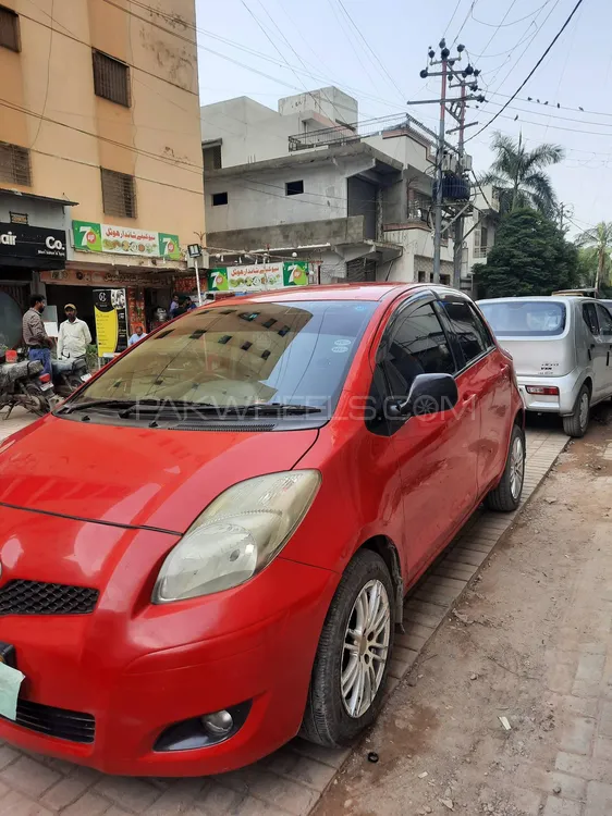 Toyota Vitz 2012 for Sale in Karachi Image-1