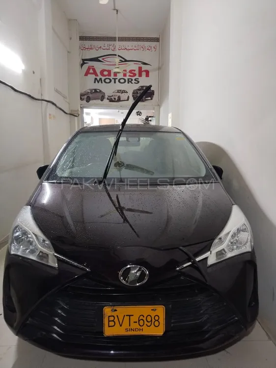Toyota Vitz 2018 for Sale in Karachi Image-1
