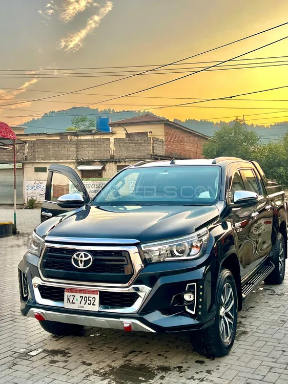 Toyota Hilux 2019 for Sale in Abbottabad Image-1