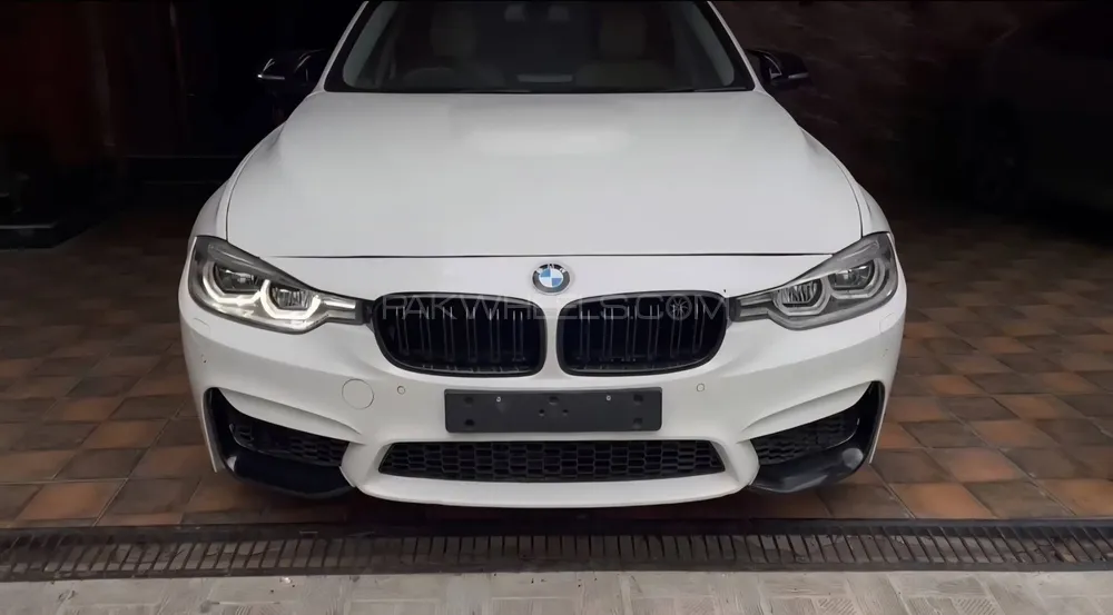 بی ایم ڈبلیو 3 سیریز 2018 for Sale in اسلام آباد Image-1