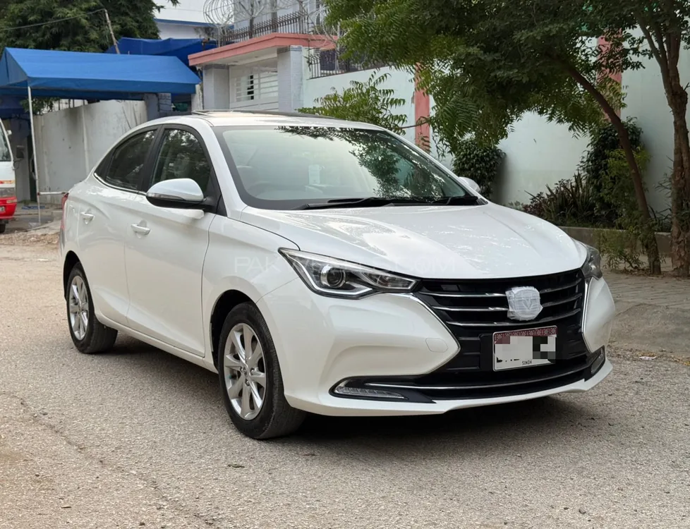 Changan Alsvin 2022 for Sale in Karachi Image-1