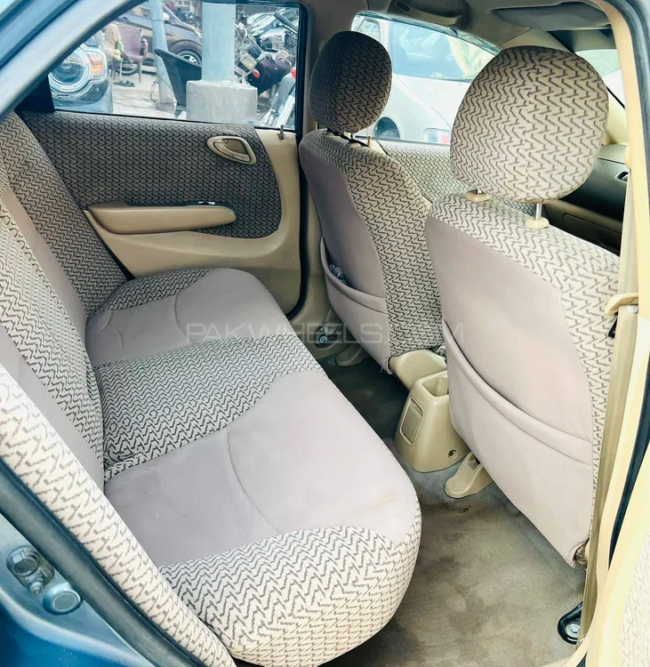 Honda City 2004 for Sale in Karachi Image-1