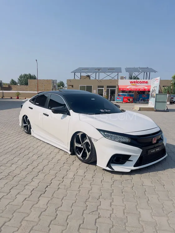 Honda Civic 2017 for Sale in Lahore Image-1