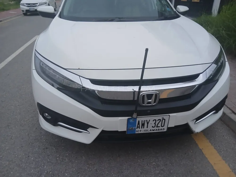 Honda Civic 2022 for Sale in Sarai alamgir Image-1