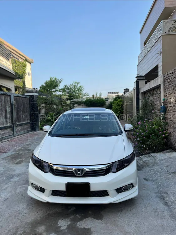 Honda Civic 2014 for Sale in Peshawar Image-1