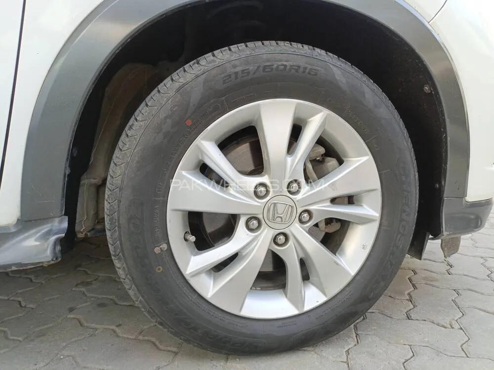Honda Vezel 2016 for Sale in Faisalabad Honda Vezel 2016 for Sale in Faisalabad Image-14