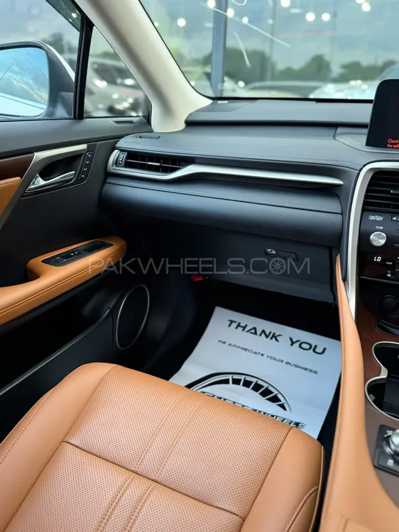 Lexus RX Series 2020 for Sale in Lahore Lexus RX Series 2020 for Sale in Lahore Image-7
