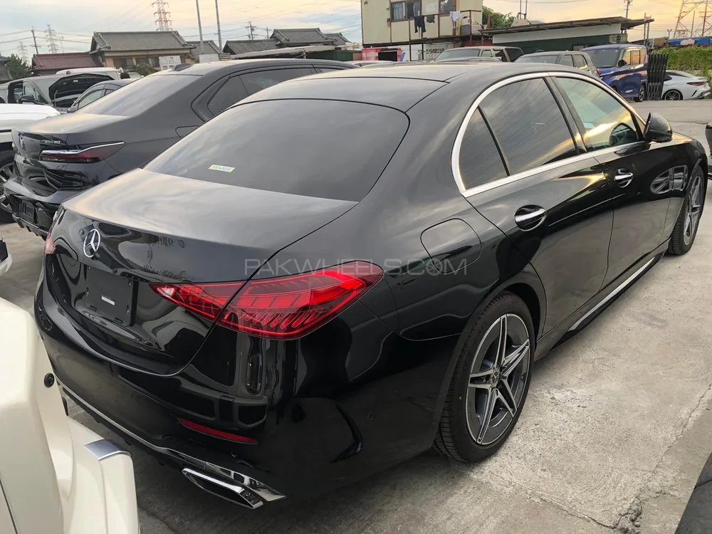 Mercedes Benz C Class 2022 for Sale in Lahore Image-1