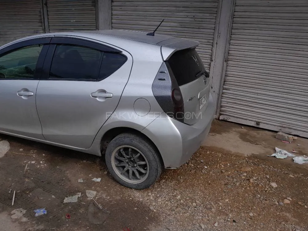 Toyota Aqua 2012 for Sale in Karachi Image-1