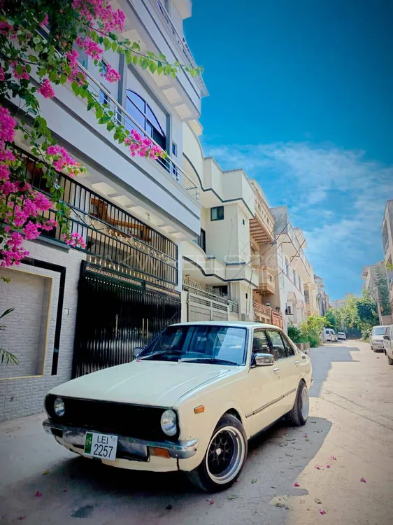 Toyota Corolla 1976 for Sale in Islamabad Image-1