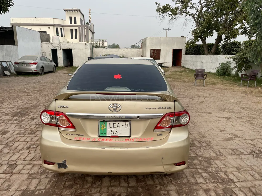 Toyota Corolla 2011 for Sale in Mandi bahauddin Image-1