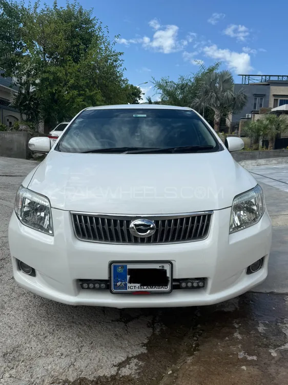 Toyota Corolla Axio 2007 for Sale in Islamabad Image-1