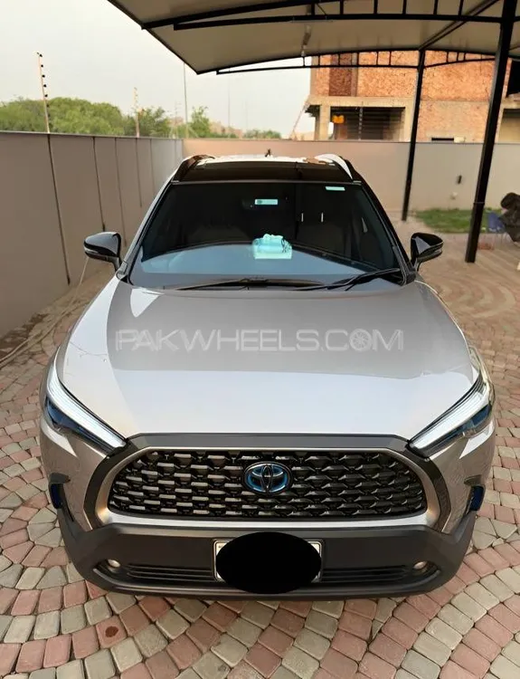 Toyota Corolla Cross 2024 for Sale in Islamabad Image-1