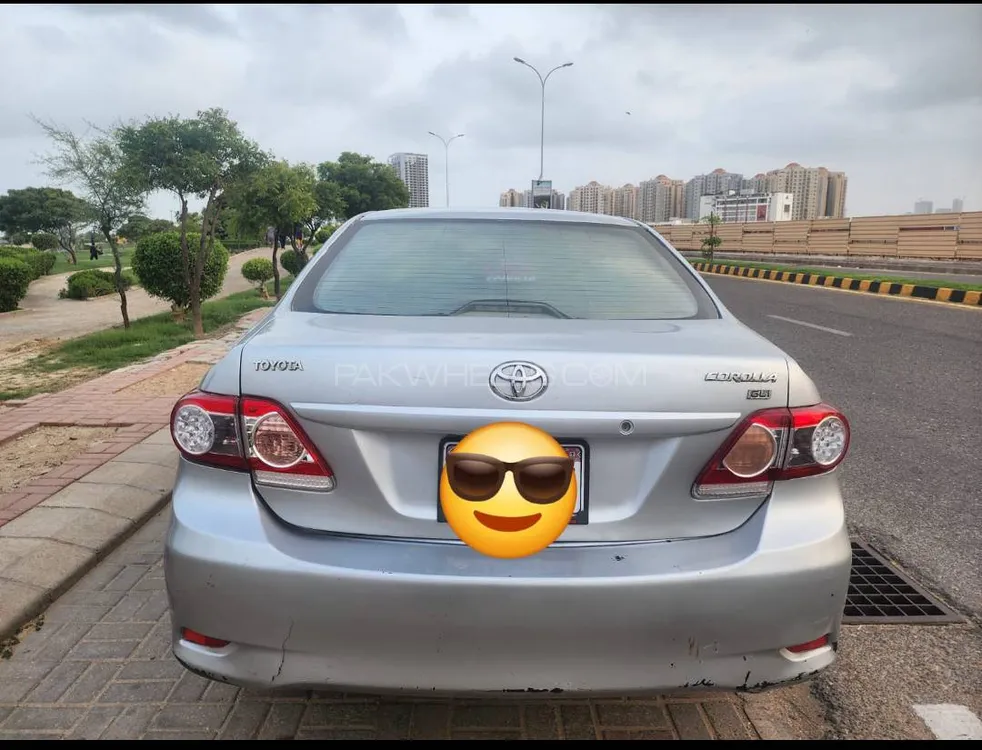 Toyota Corolla 2011 for Sale in Karachi Image-1