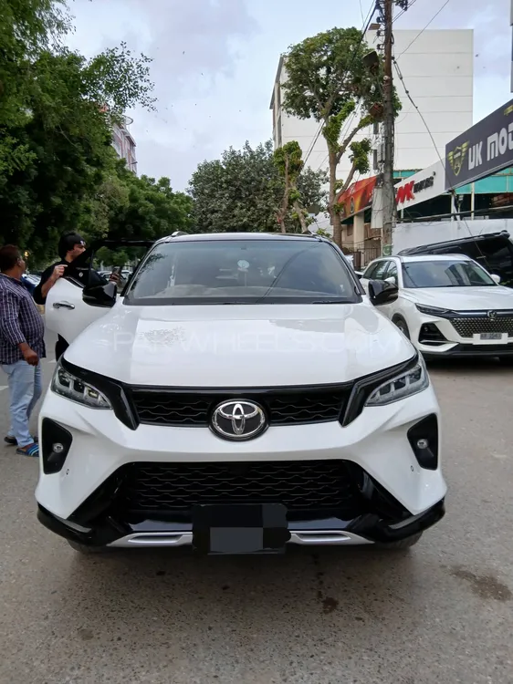 Toyota Fortuner 2022 for Sale in Karachi Image-1