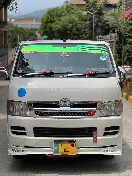 Toyota Hiace 2008 for Sale in Islamabad Image-1