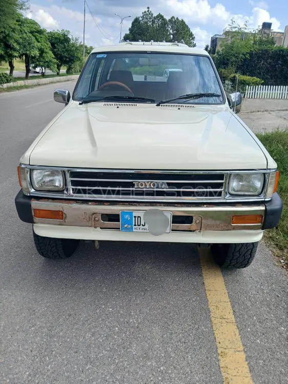 Toyota Hilux 1987 for Sale in Islamabad Image-1