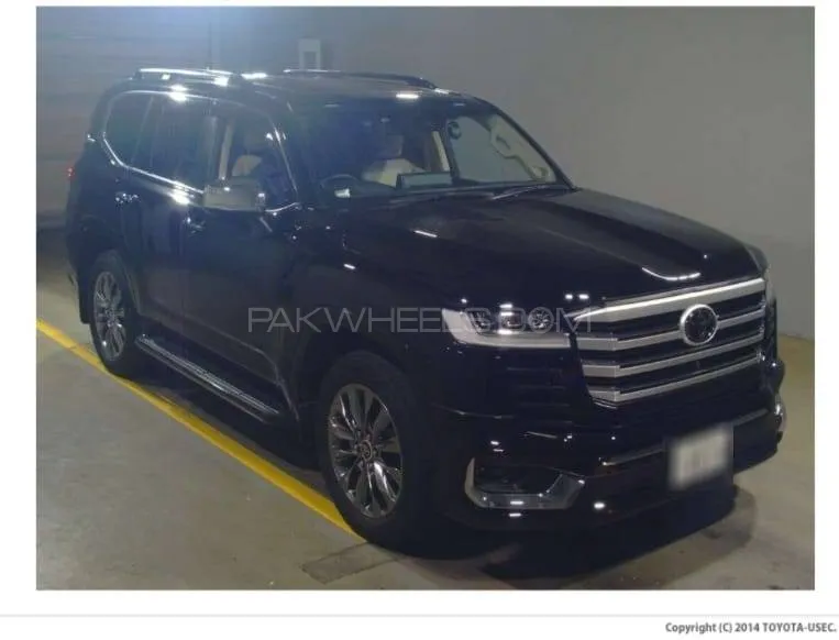 Toyota Land Cruiser 2023 for Sale in Lahore Image-1