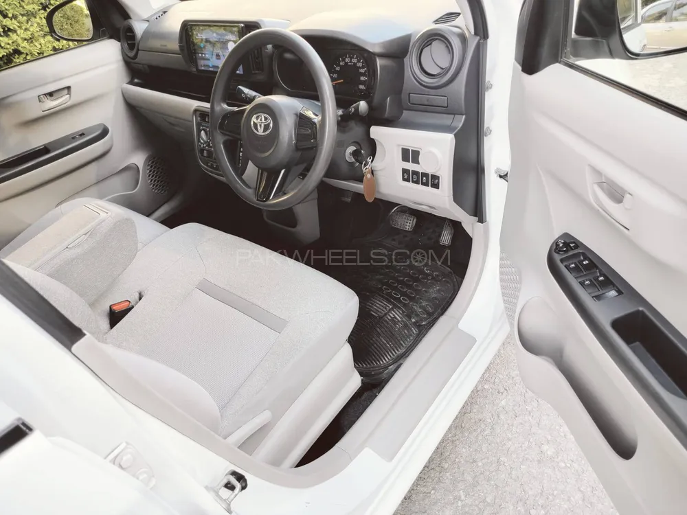 Toyota Passo 2018 for Sale in Islamabad Image-1