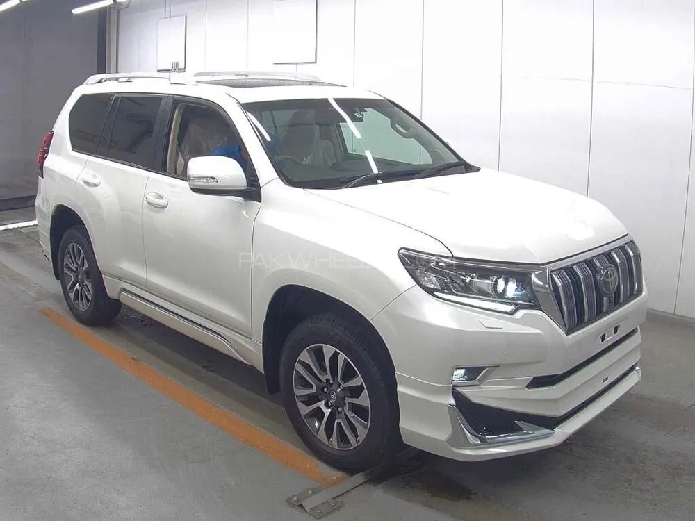 Toyota Prado 2021 for Sale in Lahore Image-1