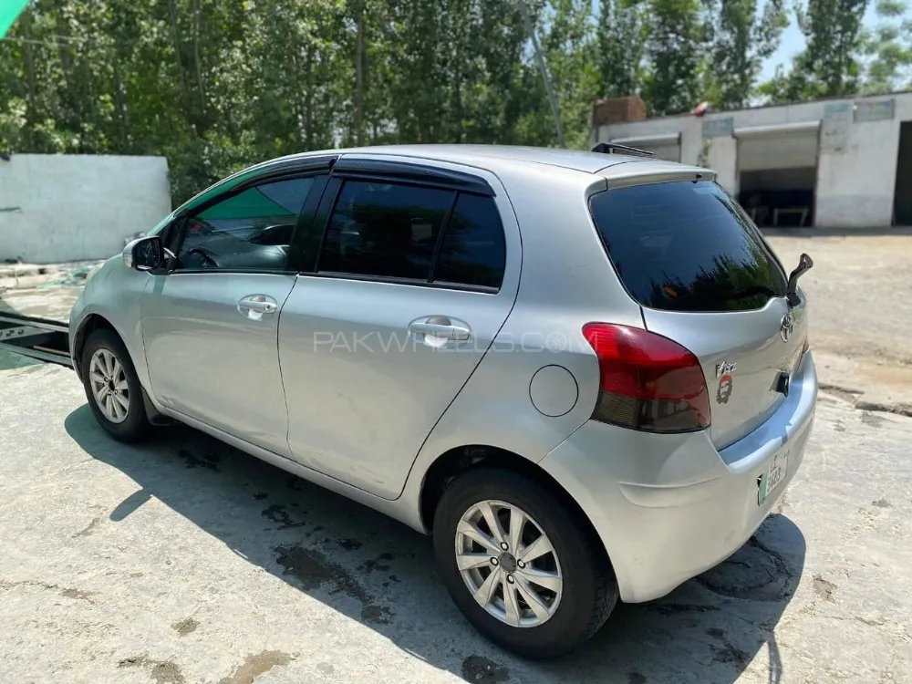 Toyota Vitz 2008 for Sale in Islamabad Image-1