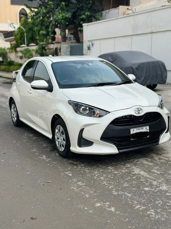 Toyota Yaris Hatchback 2021 for Sale in Faisalabad Image-1