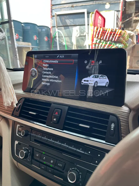 BMW 3 Series 2013 for Sale in Islamabad BMW 3 Series 2013 for Sale in Islamabad Image-15