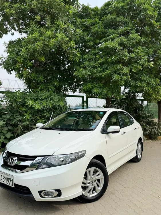 Honda City 2021 for Sale in Lahore Image-1