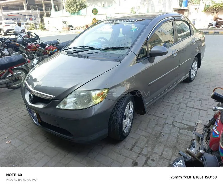 ہونڈا سٹی 2005 for Sale in فیصل آباد ہونڈا سٹی 2005 for Sale in فیصل آباد Image-6