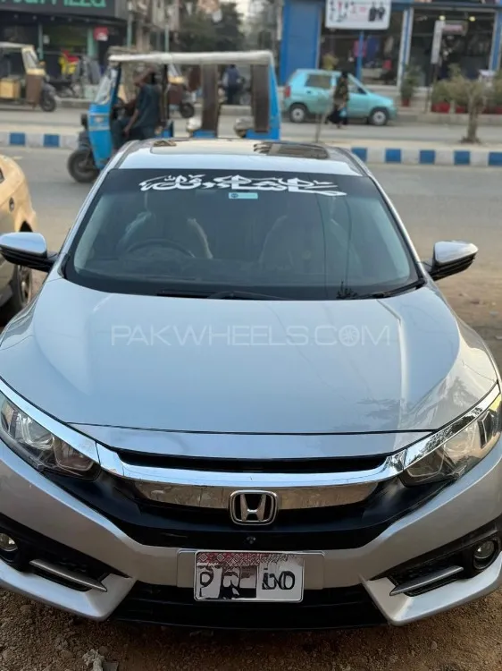 Honda Civic 2017 for Sale in Hyderabad Image-1