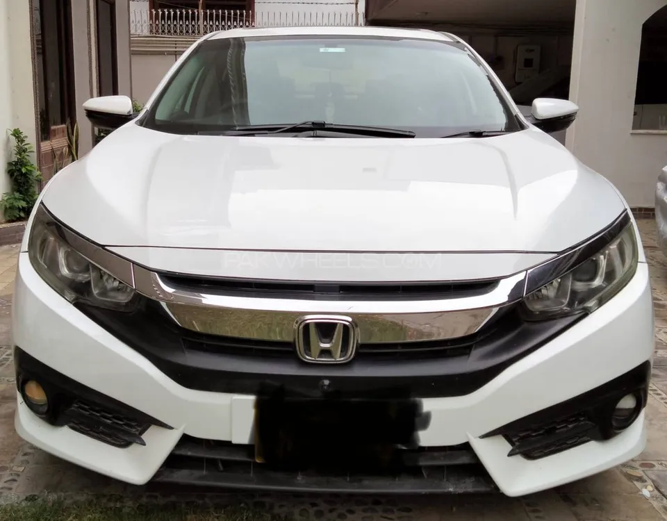 ہونڈا سوک 2018 for Sale in کراچی Image-1