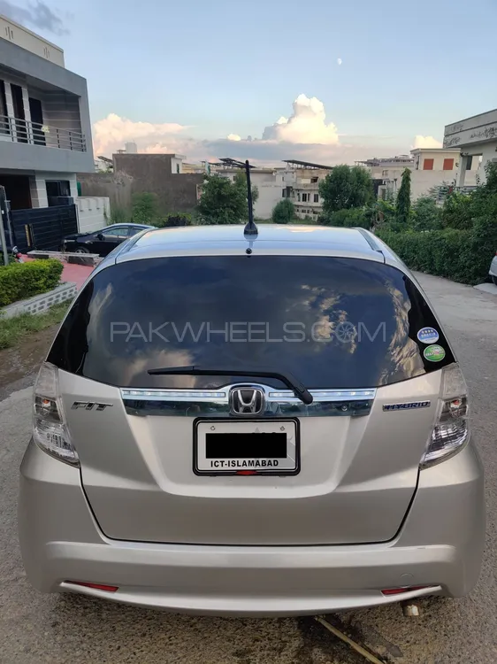 Honda Fit 2012 for Sale in Islamabad Image-1