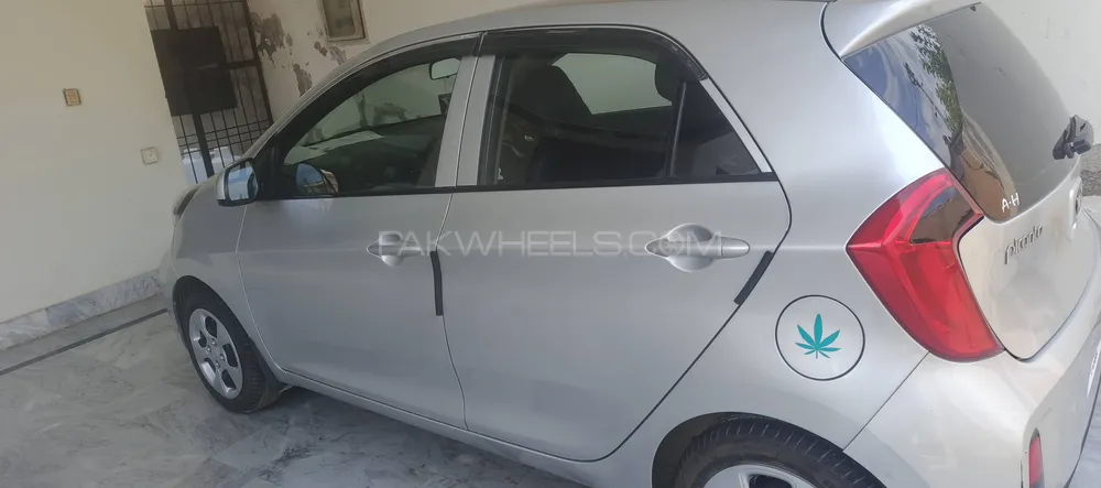 KIA Picanto 2021 for Sale in Faisalabad Image-1