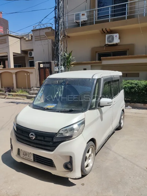 Nissan Dayz Roox 2015 for Sale in Rawalpindi Image-1