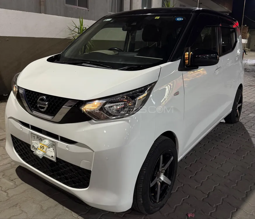 Nissan Dayz 2020 for Sale in Sialkot Image-1