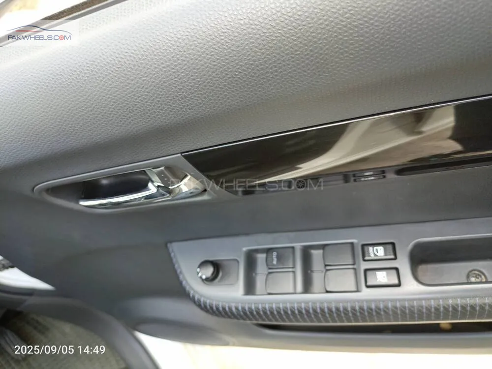 Suzuki Swift 2015 for Sale in Islamabad Suzuki Swift 2015 for Sale in Islamabad Image-12