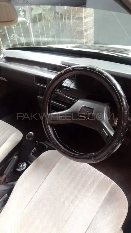 Toyota Corolla 1984 for Sale in Peshawar Image-1