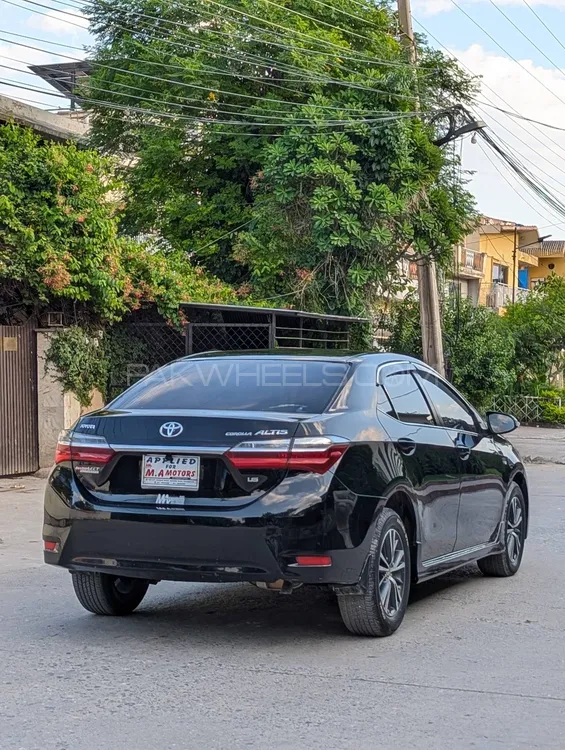 Toyota Corolla 2018 for Sale in Rawalpindi Toyota Corolla 2018 for Sale in Rawalpindi Image-5