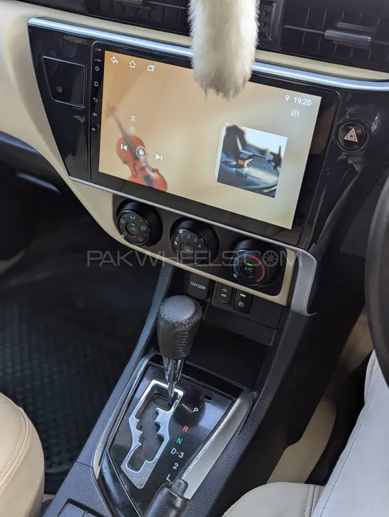 Toyota Corolla 2018 for Sale in Rawalpindi Toyota Corolla 2018 for Sale in Rawalpindi Image-10