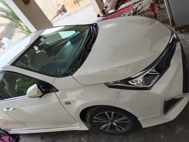 Toyota Corolla 2021 for Sale in Raiwind Image-1