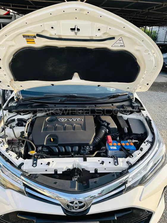 Toyota Corolla 2023 for Sale in Nowshera Image-1