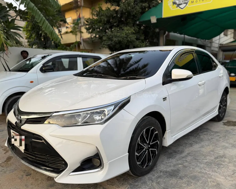 Toyota Corolla 2021 for Sale in Karachi Image-1