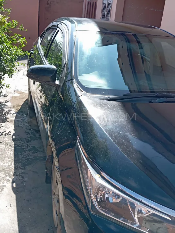 Toyota Corolla 2015 for Sale in Wazirabad Image-1